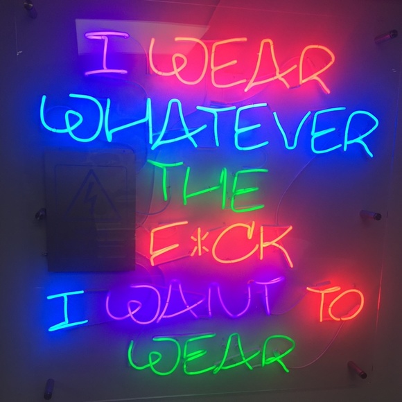 Meet your Posher, Karen - Picture 2 of 9